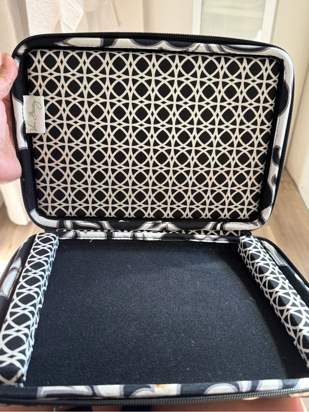 Vera Bradley Hard shell mini laptop/ipad case